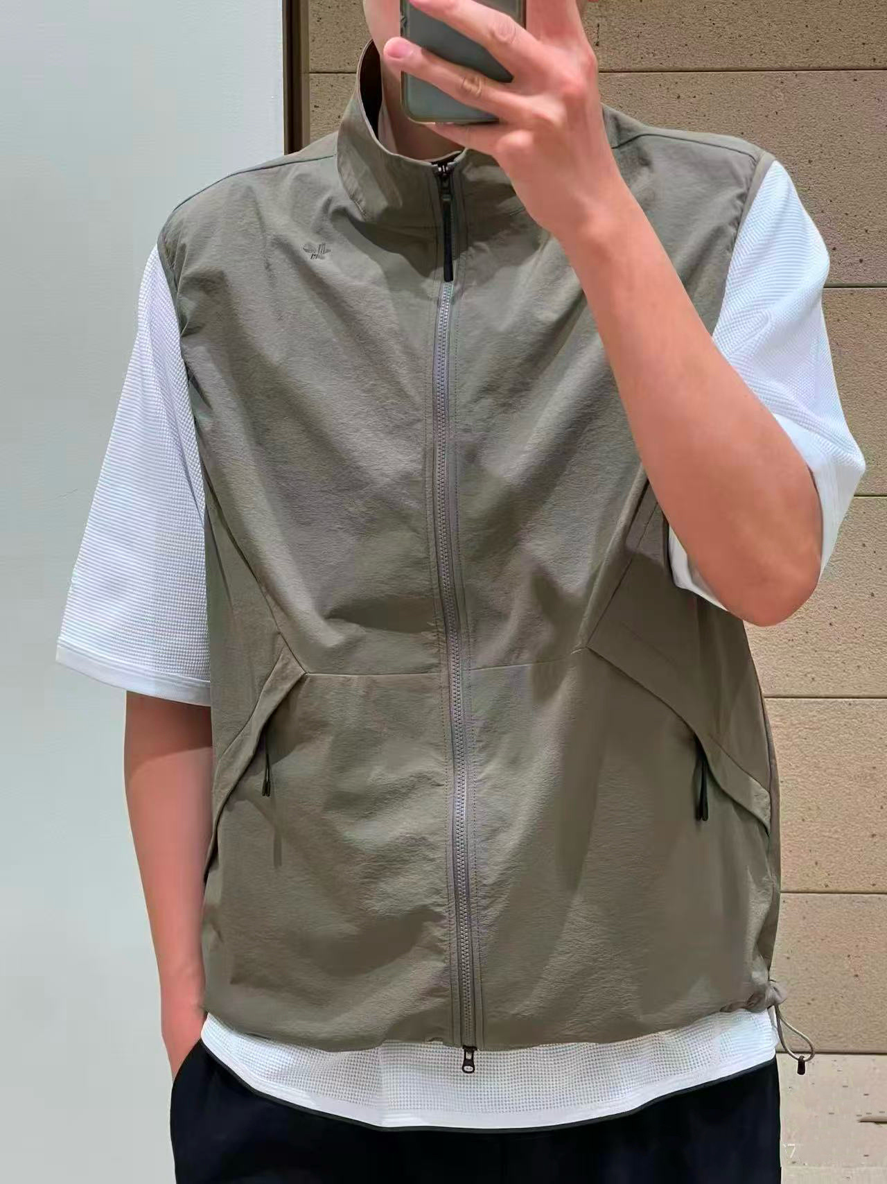 Goldwin Waterproof Windproof T - Outdoor Adventure Vest 리뷰 및 가격