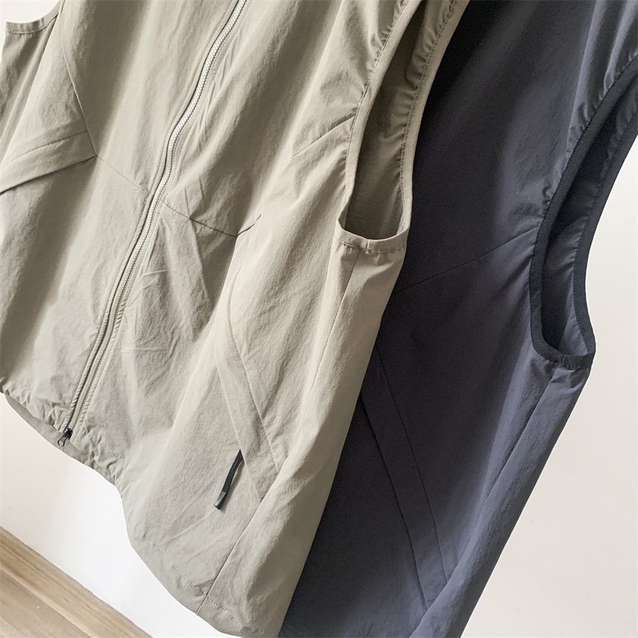 Goldwin Waterproof Windproof T - Outdoor Adventure Vest 리뷰 및 가격